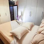 アパート Ninos Luxury コルフ島