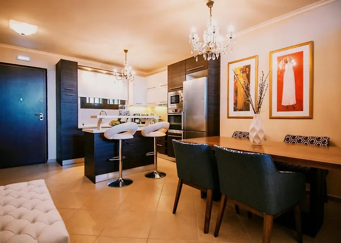 Ninos Luxury Appartamento *