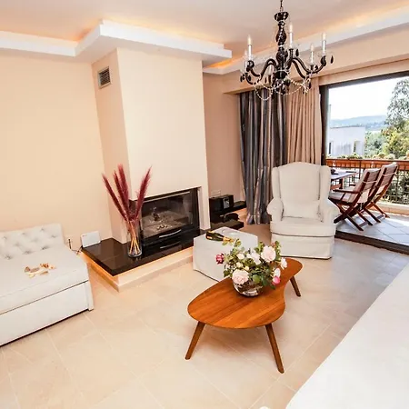 Апартаменты Ninos Luxury
