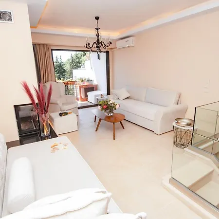 Ninos Luxury Апартаменты Corfu (city)